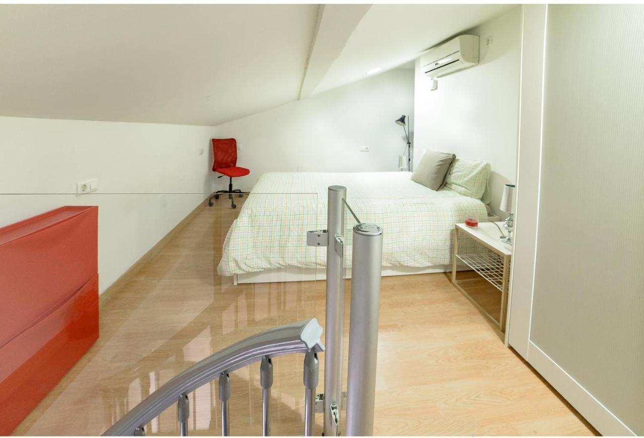 מאלגה Sea & Wave Capitan Charming Duplex Apartment מראה חיצוני תמונה